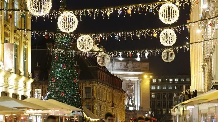 Illuminations de Noël sur la Grand'Place de Lille